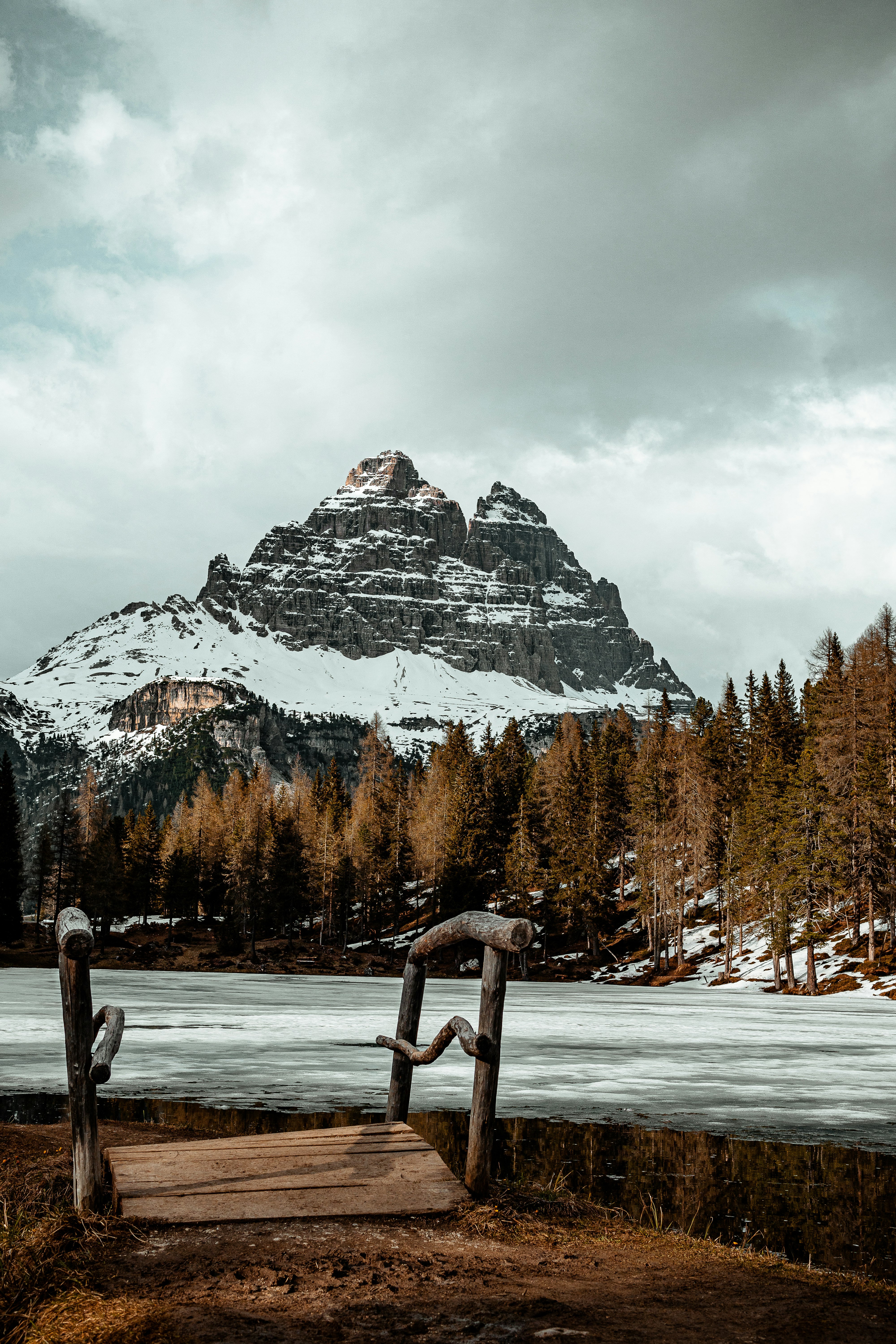 snow covered mountain during daytime